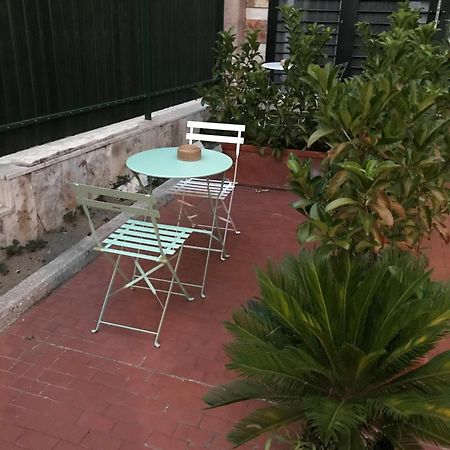 Bed and Breakfast Domus Vesuvio San Giorgio a Cremano Exteriér fotografie